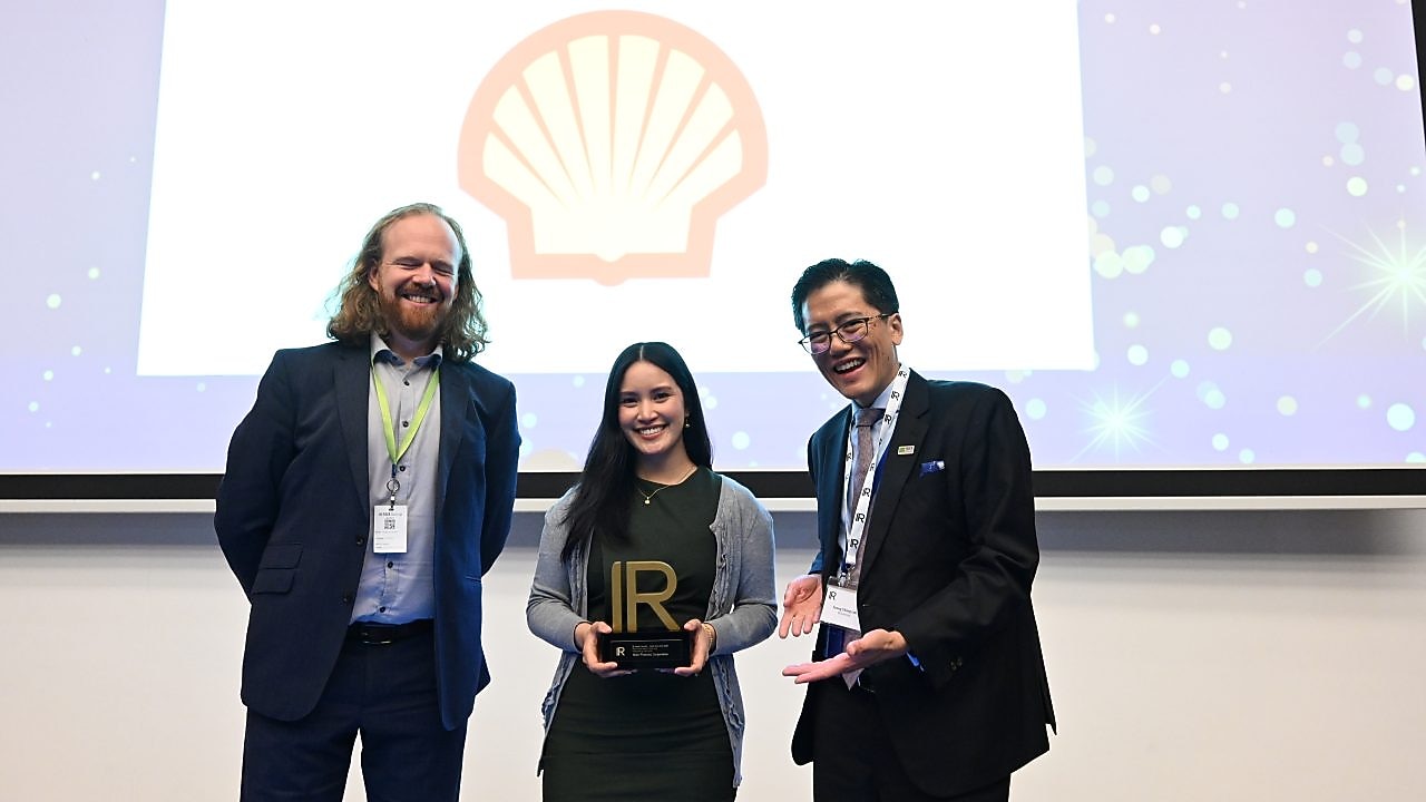 Cristine Lois Volfango